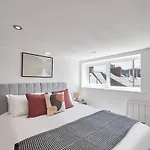 Appartamento Host & - Pier View Penthouse *